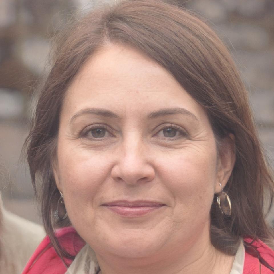 Penelope Hartwell, Financial Communications Specialist